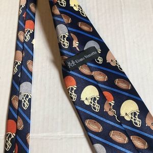 Uomo Venetto microfiber tie Football and helmets !